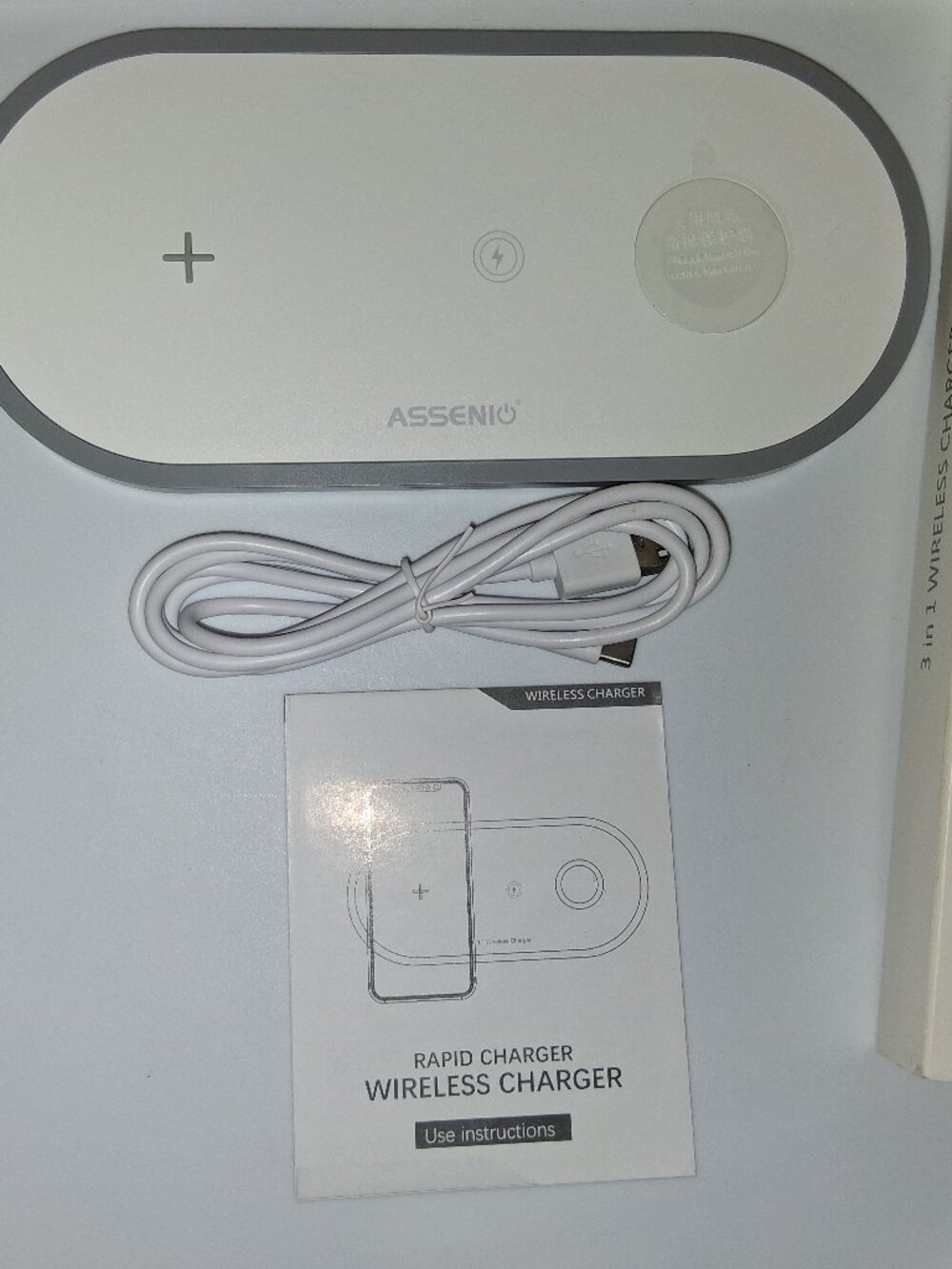 3 in 1 Quick Wireless Charger for Airpods, Apple Watch, and phones